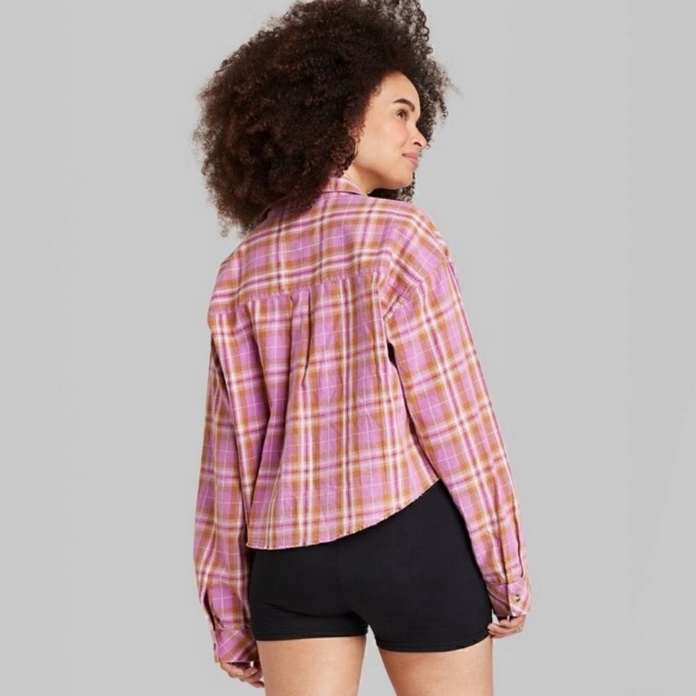 Wild Fable  Long Sleeve Cropped Button Down Plaid Shirt Pink NWT Size S or M - Picture 4 of 7